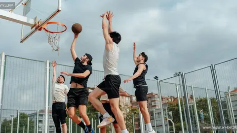 澳洲豪取五连胜，速度之王再发威！凤凰战队能否冲破历史魔咒，巅峰对决即将上演！